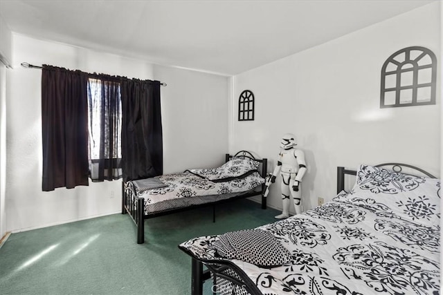 19189 San Jacinto Way, Apple Valley, CA 92308 - bedroom featuring carpet floors and baseboards