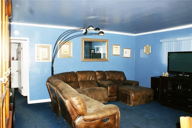3724 W 105th St, Inglewood, CA 90303 - carpeted living area featuring crown molding and baseboards