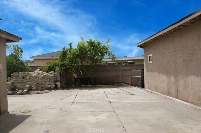 3724 W 105th St, Inglewood, CA 90303 - view of patio