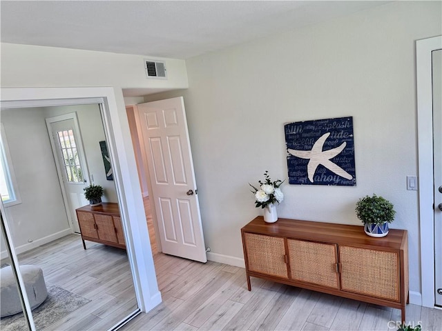 28181 Sorrento Unit 97, Laguna Niguel, CA 92677 - interior space with light wood-style flooring and baseboards