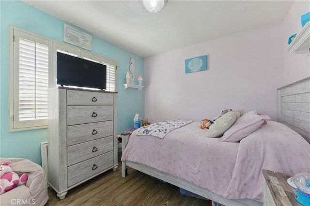 3140 Timberline Dr, Corona, CA 92882 - bedroom featuring wood finished floors