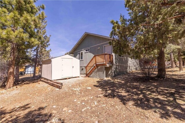 196 Sunset Ln, Sugarloaf, CA 92386 - view of back of property