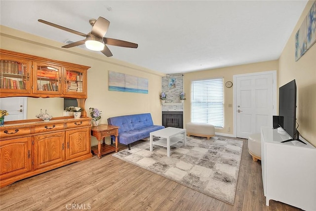4018 W 5th St Unit J, Santa Ana, CA 92703 - living area with light wood finished floors, a ceiling fan, and visible vents