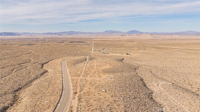 7077 Camp Rock Rd, Lucerne Valley, CA 92356