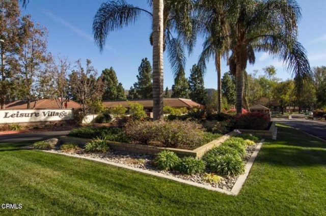 15413 Village 15, Camarillo, CA 93012 - community sign with a yard