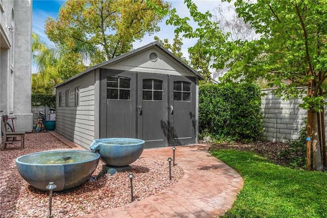 748 E Mariposa Dr, Redlands, CA 92373 - view of shed with fence