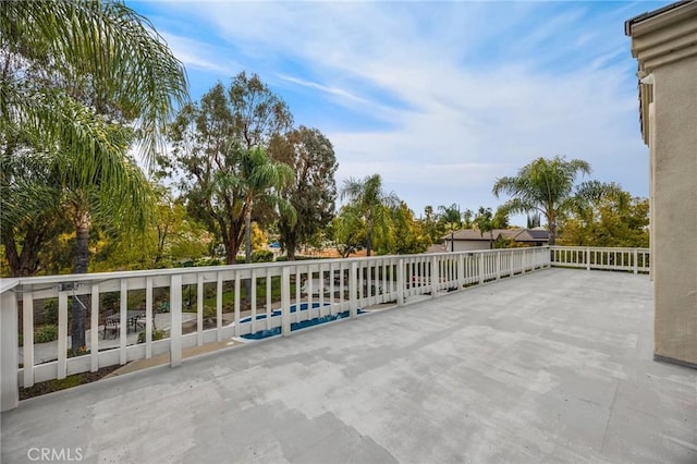 748 E Mariposa Dr, Redlands, CA 92373 - view of patio