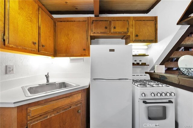 1029 Sequoia Dr, Big Bear City, CA 92314 - photo 13