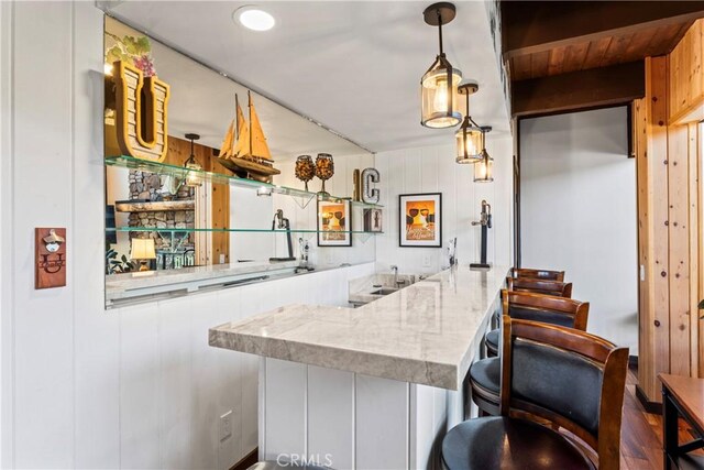 675 Grass Valley Rd, Lake Arrowhead, CA 92352 - bar with decorative light fixtures
