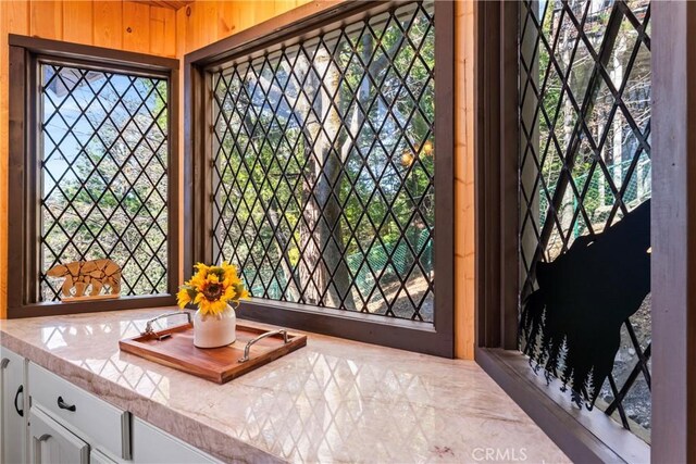 675 Grass Valley Rd, Lake Arrowhead, CA 92352 - interior space featuring wood walls