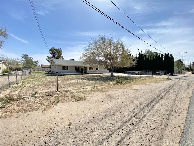 11031 Victor Ave, Hesperia, CA 92345 - photo 32