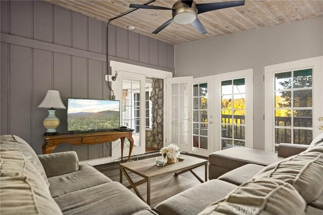 475 Woodsey Rd, Crestline, CA 92325 - sunroom featuring french doors