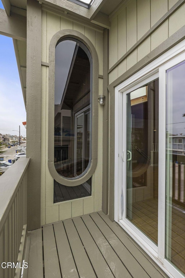276 Highland Dr, Oxnard, CA 93035 - view of wooden deck