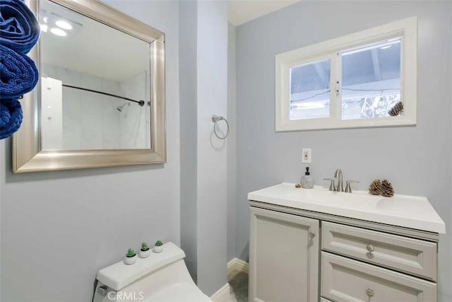 874 Fern Dr, Crestline, CA 92325 - full bath featuring vanity and a shower