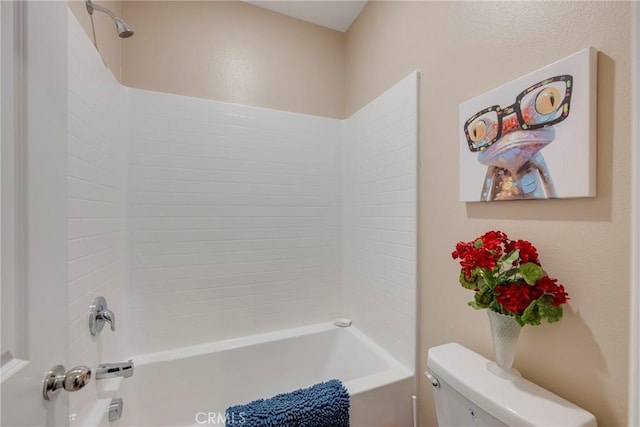 full bathroom with toilet and shower / washtub combination