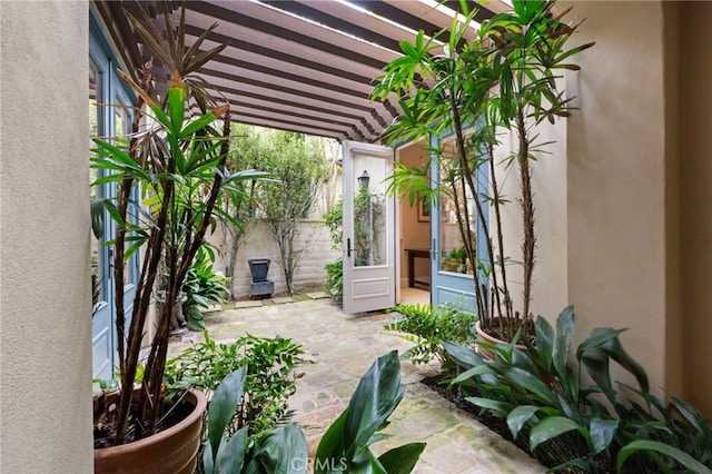 28 Surfspray Blf, Newport Coast, CA 92657 - view of patio / terrace