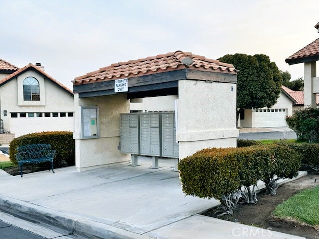 19238 Olive Way, Apple Valley, CA 92308 - view of property's community featuring mail area