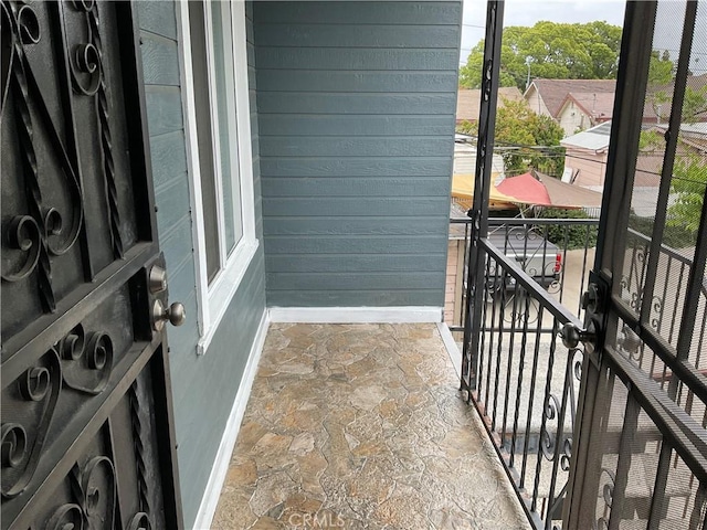 961 W 47th St, Los Angeles, CA 90037 - photo 12