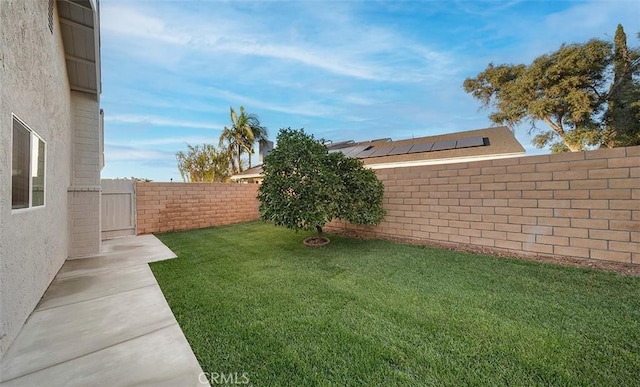 10620 Gemini Dr, Riverside, CA 92503 - view of yard with a fenced backyard