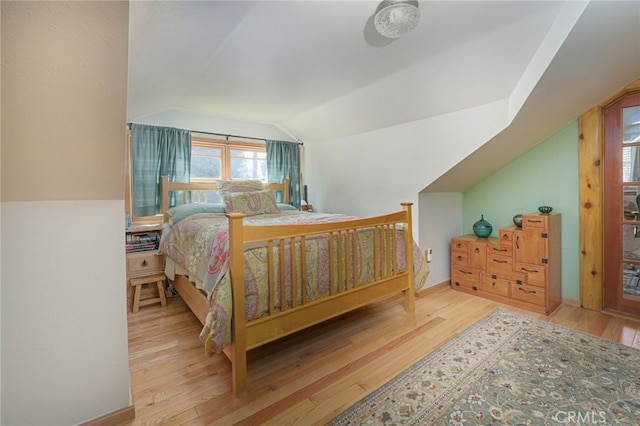 29 Bear Dr, Mt Baldy, CA 91759 - bedroom featuring baseboards, vaulted ceiling, and wood finished floors
