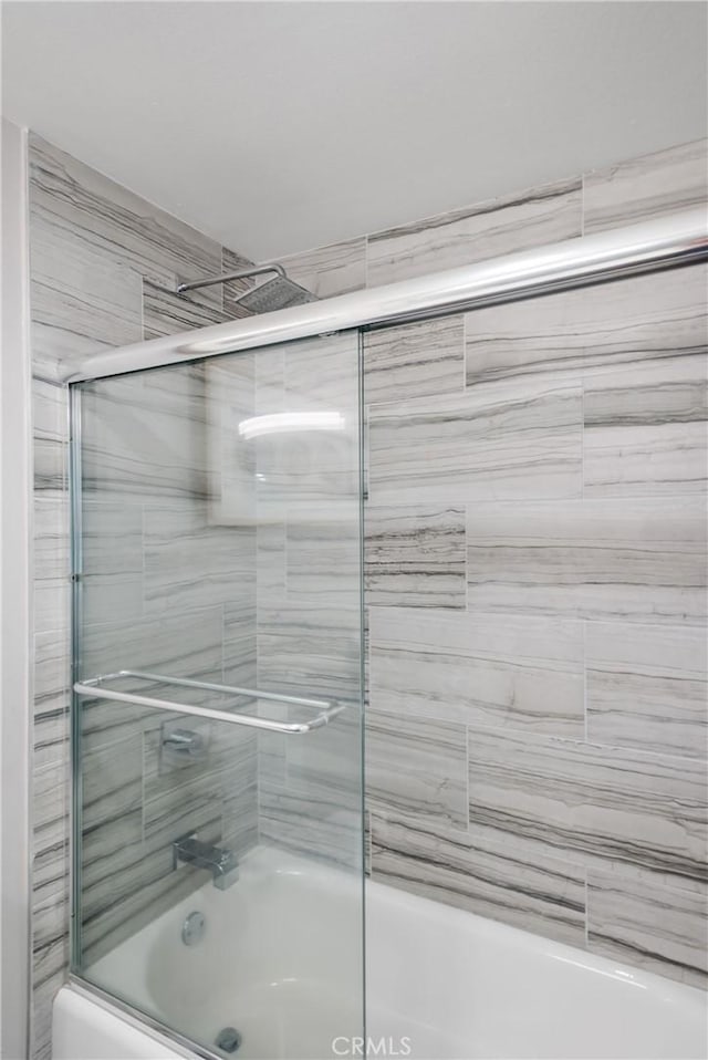 2208 The Strand, Manhattan Beach, CA 90266 - full bathroom with combined bath / shower with glass door