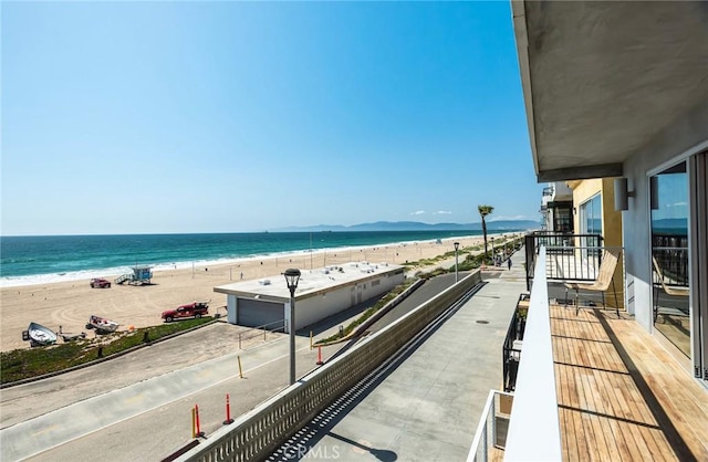 2208 The Strand, Manhattan Beach, CA 90266 - balcony featuring a beach view and a water view