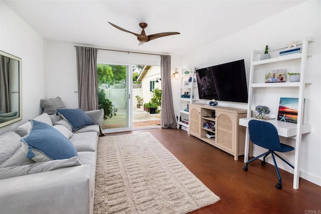 328 Countrywood Ln, Encinitas, CA 92024 - living room with ceiling fan and concrete floors