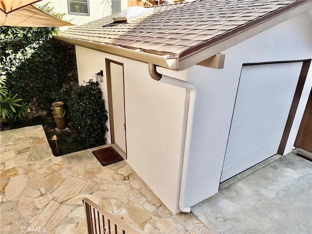 220 Roycroft Ave, Long Beach, CA 90803 - property entrance with roof with shingles and stucco siding