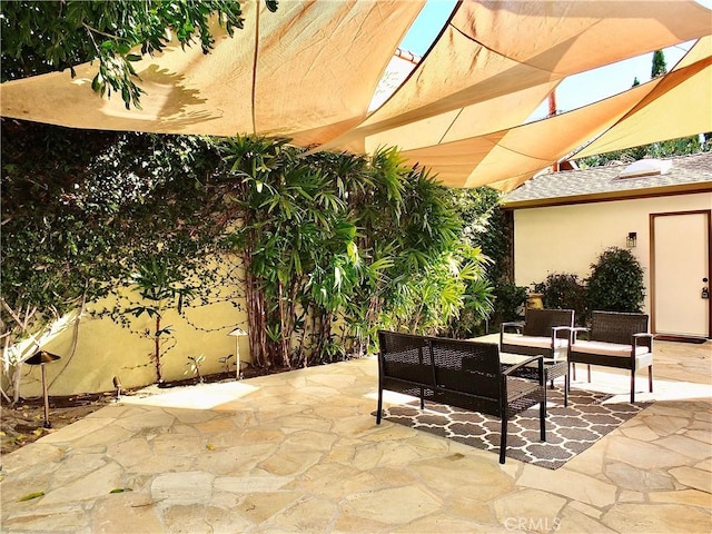 220 Roycroft Ave, Long Beach, CA 90803 - view of patio with an outdoor hangout area