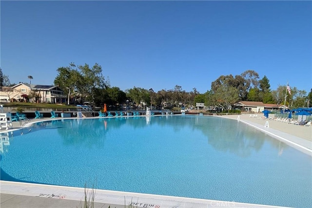 22839 Ridge Route Ln, Lake Forest, CA 92630 - view of community pool