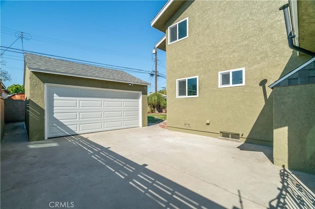 view of detached garage