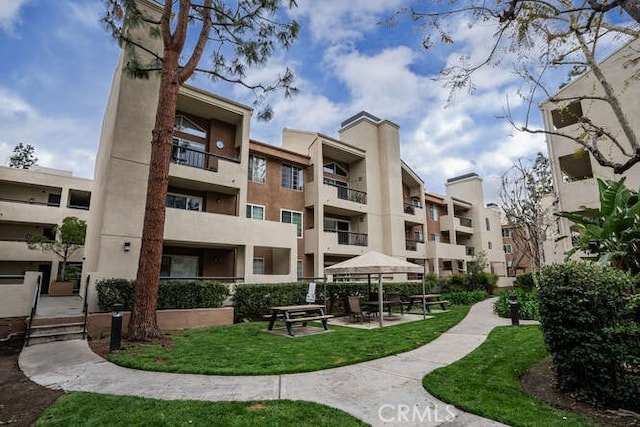 view of property's community