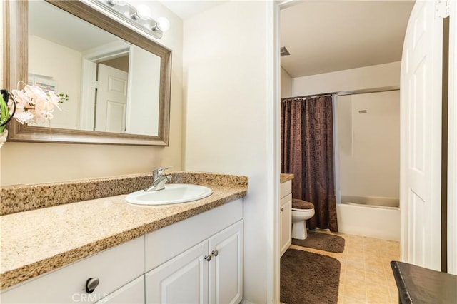 full bath featuring visible vents, toilet, shower / bath combination with curtain, and vanity