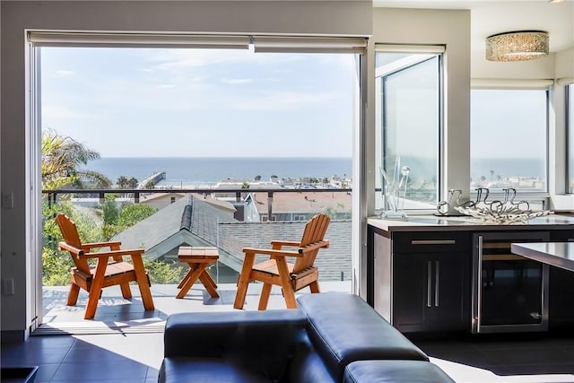 1204 Monterey Blvd, Hermosa Beach, CA 90254 - balcony with beverage cooler and a water view