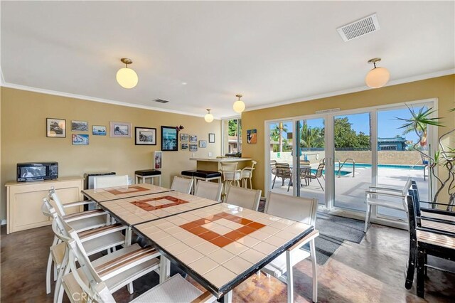 1 3rd Pl Unit 302, Long Beach, CA 90802 - dining area with crown molding
