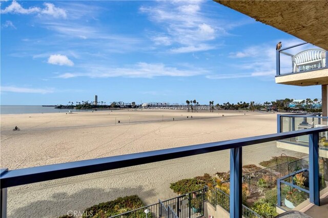 1 3rd Pl Unit 302, Long Beach, CA 90802 - water view featuring local beach