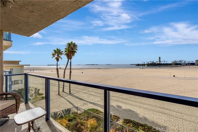 1 3rd Pl Unit 302, Long Beach, CA 90802 - balcony featuring view of water and beach
