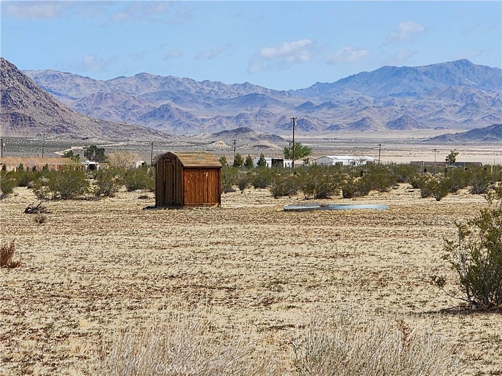 30280 Buchanan St, Lucerne Valley, CA 92356 - photo 1