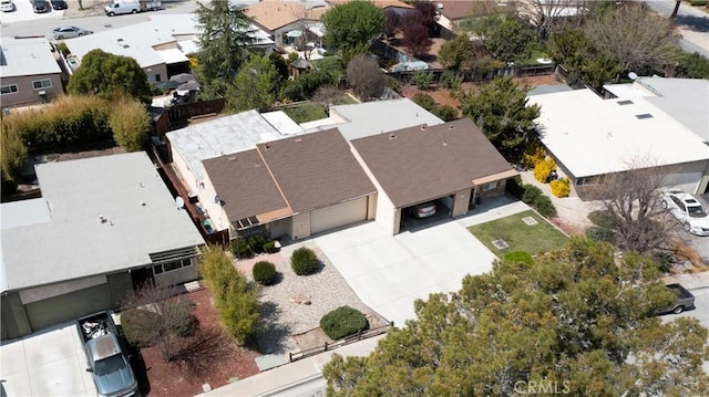 birds eye view of property featuring a residential view