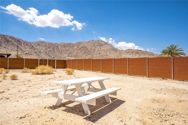 7073 Mission Ave Unit 29, Palms, CA 92277 - view of yard featuring a mountain view