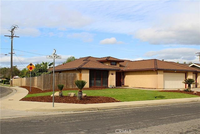 216 Palm Ct, Hanford, CA 93230 - photo 1