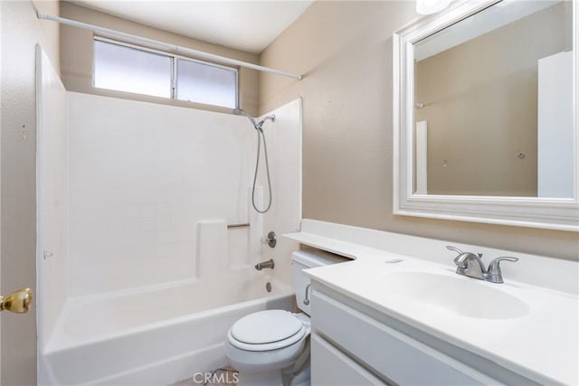 1076 N Ironwood Ave, Rialto, CA 92376 - full bath featuring washtub / shower combination, toilet, and vanity