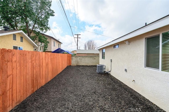 530 W 43rd St, Los Angeles, CA 90037 - photo 11