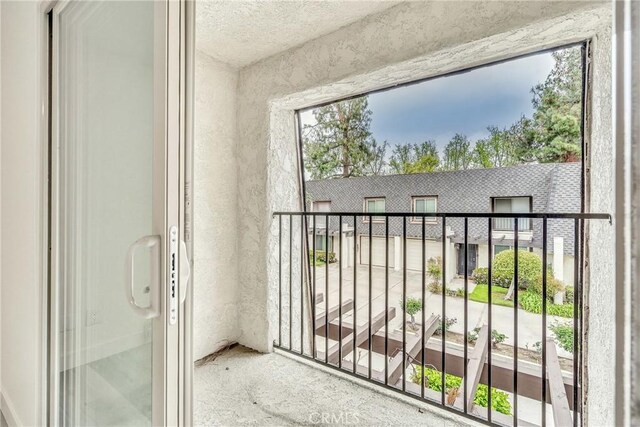 914 Fairview Ave Unit 15, Arcadia, CA 91007 - view of balcony