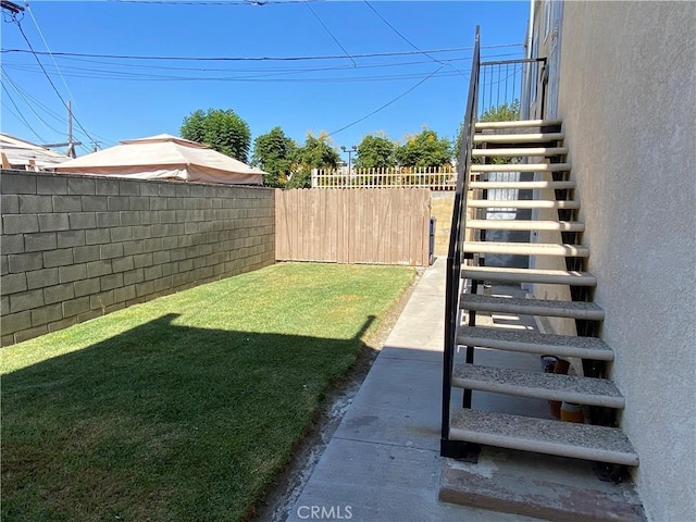 5101 Lindsey Ave, Pico Rivera, CA 90660 - view of yard featuring stairs