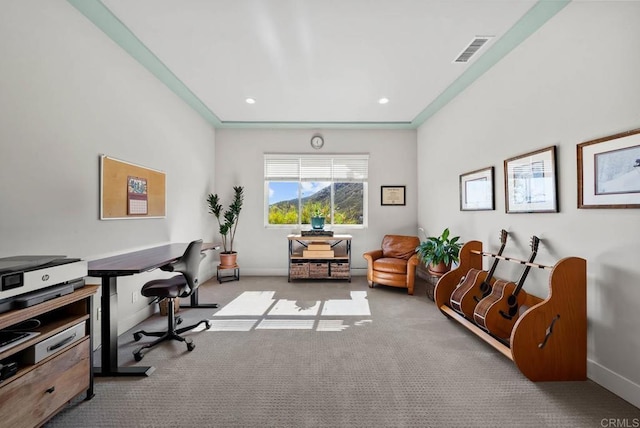 office space featuring recessed lighting, carpet flooring, baseboards, and visible vents