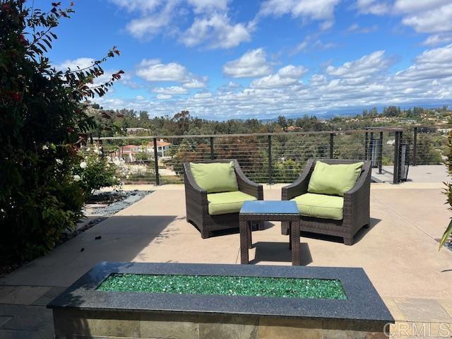 view of patio / terrace featuring an outdoor hangout area