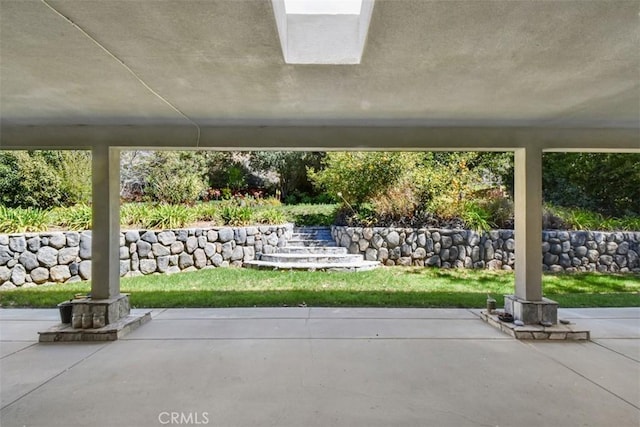 2447 Stonyvale Rd, Tujunga, CA 91042 - view of patio