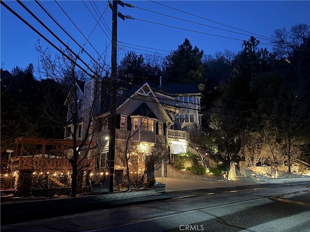 27596 N Bay Rd, Lake Arrowhead, CA 92352 - view of front facade