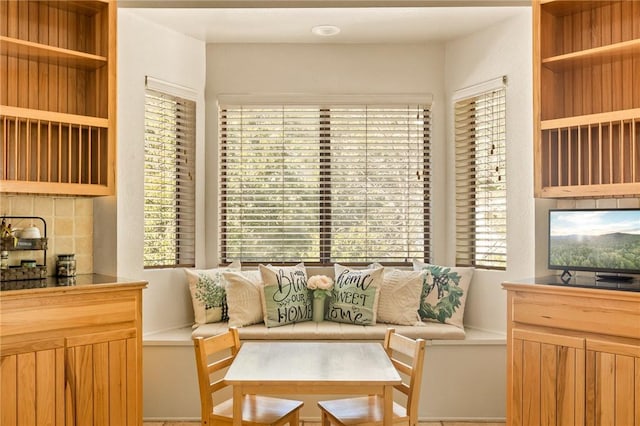 27596 N Bay Rd, Lake Arrowhead, CA 92352 - view of living area